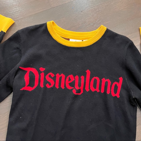 Disneyland long sleeve retro logo sweater small - Picture 2 of 5